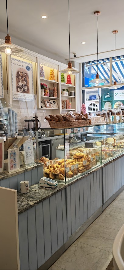 Dulce’s Patisserie